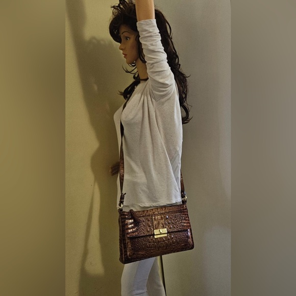 Brahmin Brown /Tan Crocodile Leather Crossbody bag - Picture 7 of 11